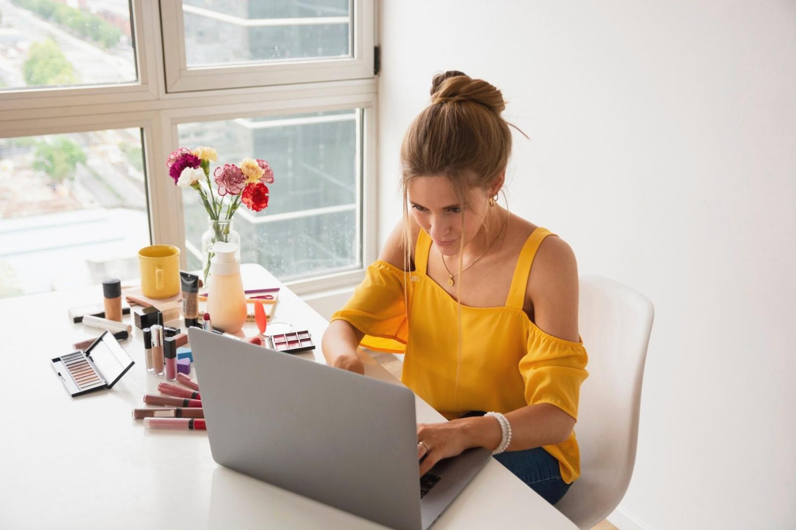 Nutzerverhalten auf Smartphones und Desktops